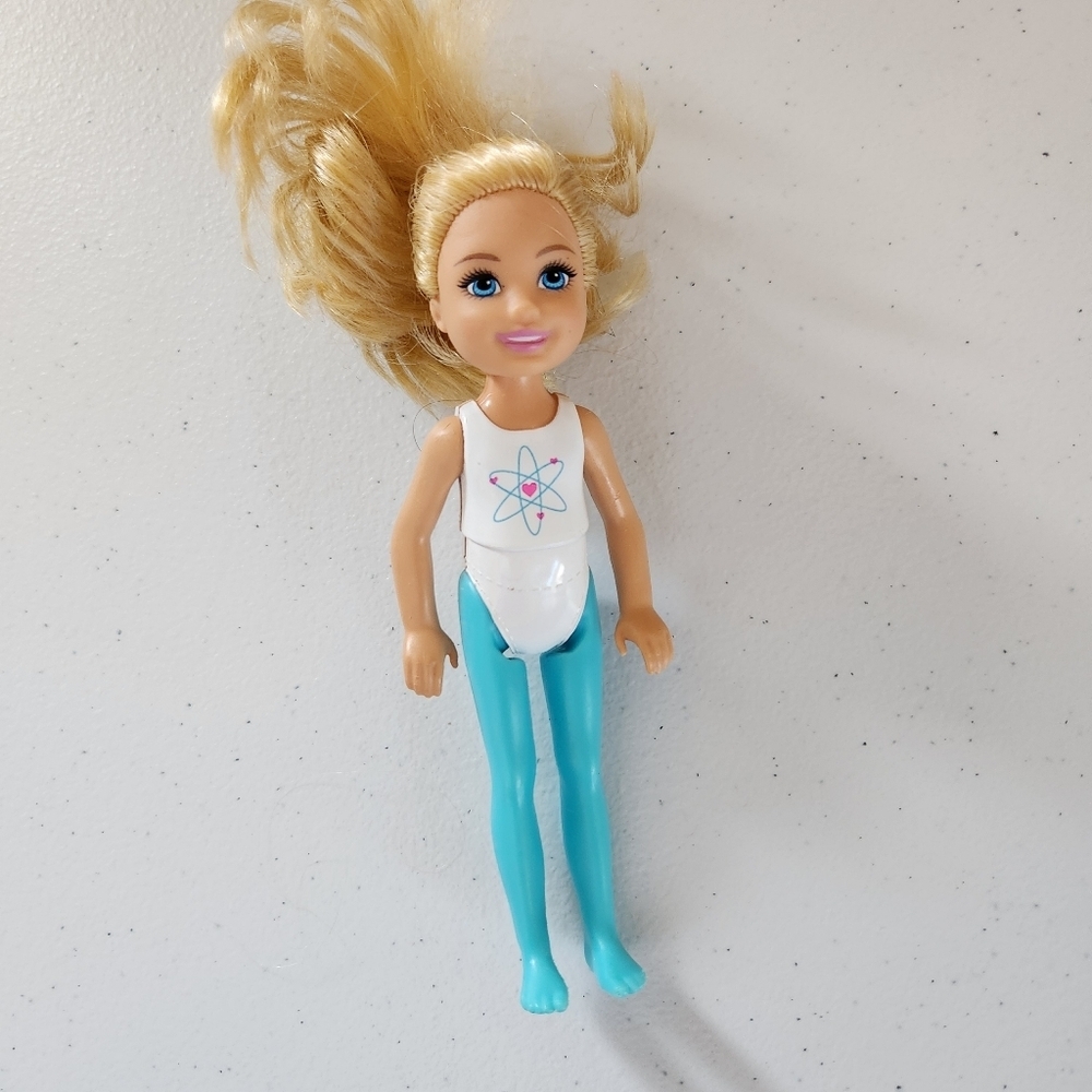 Mattel Barbie Travel Chelsea Doll Dream House Adventures Preowned Sister Blonde